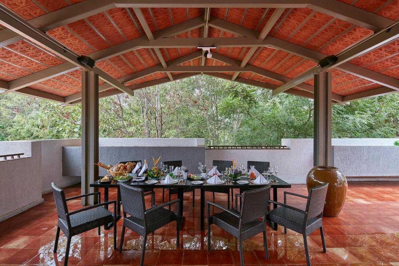 Signature Club Resort Devanahalli Extérieur photo