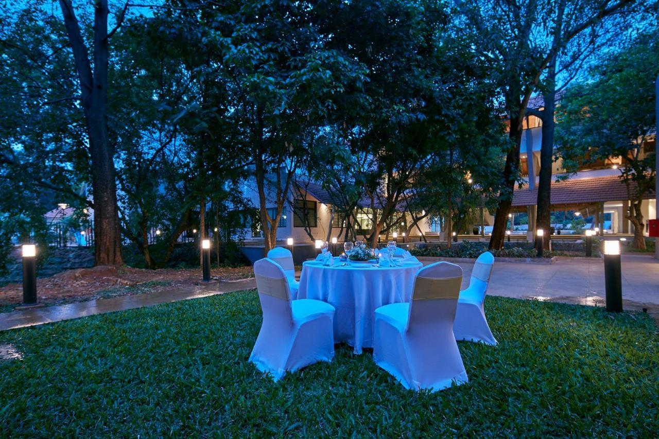 Signature Club Resort Devanahalli Extérieur photo