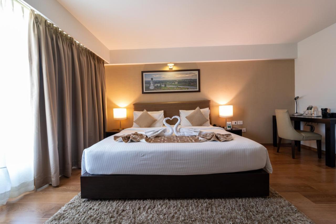 Signature Club Resort Devanahalli Extérieur photo