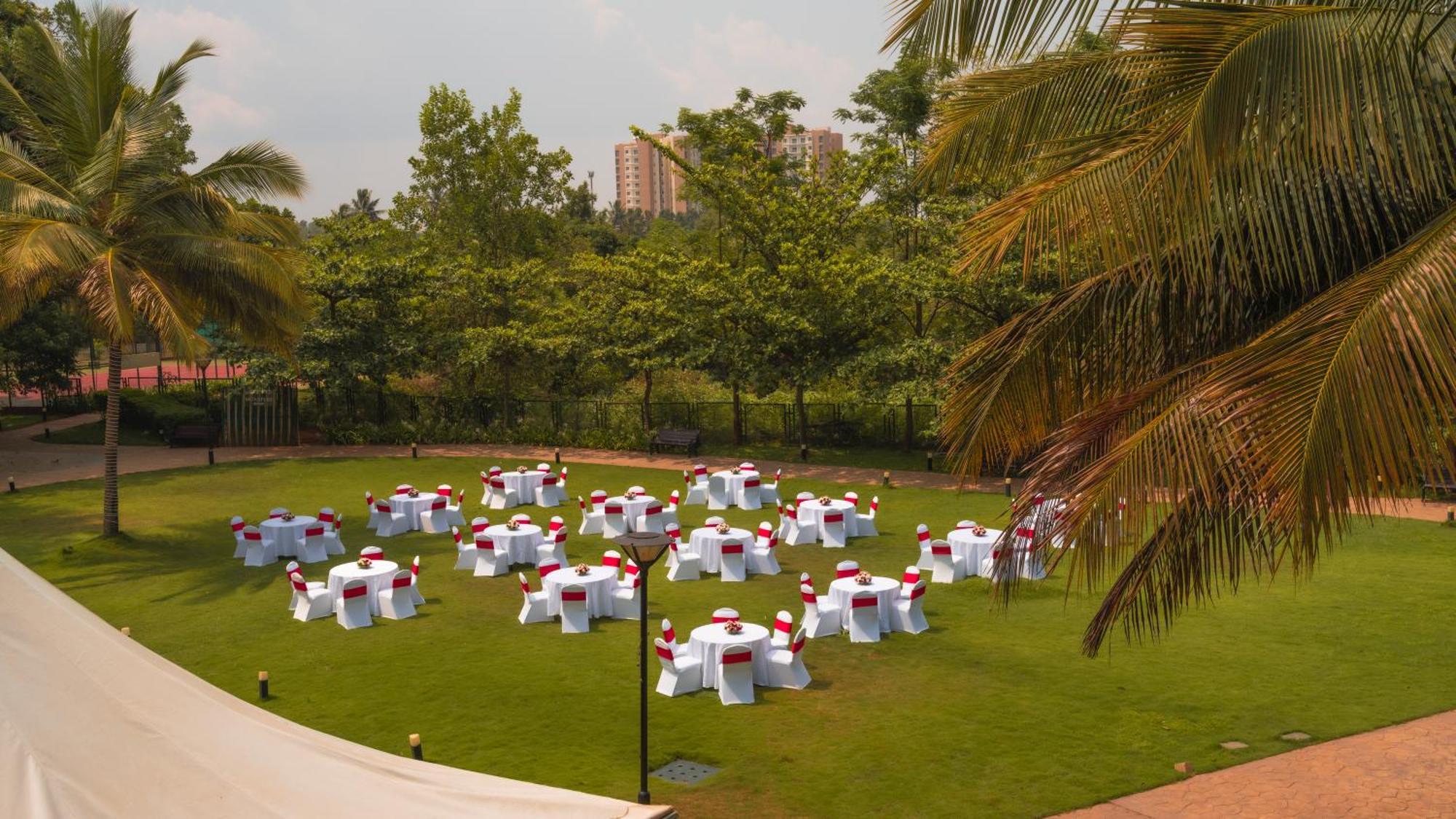 Signature Club Resort Devanahalli Extérieur photo
