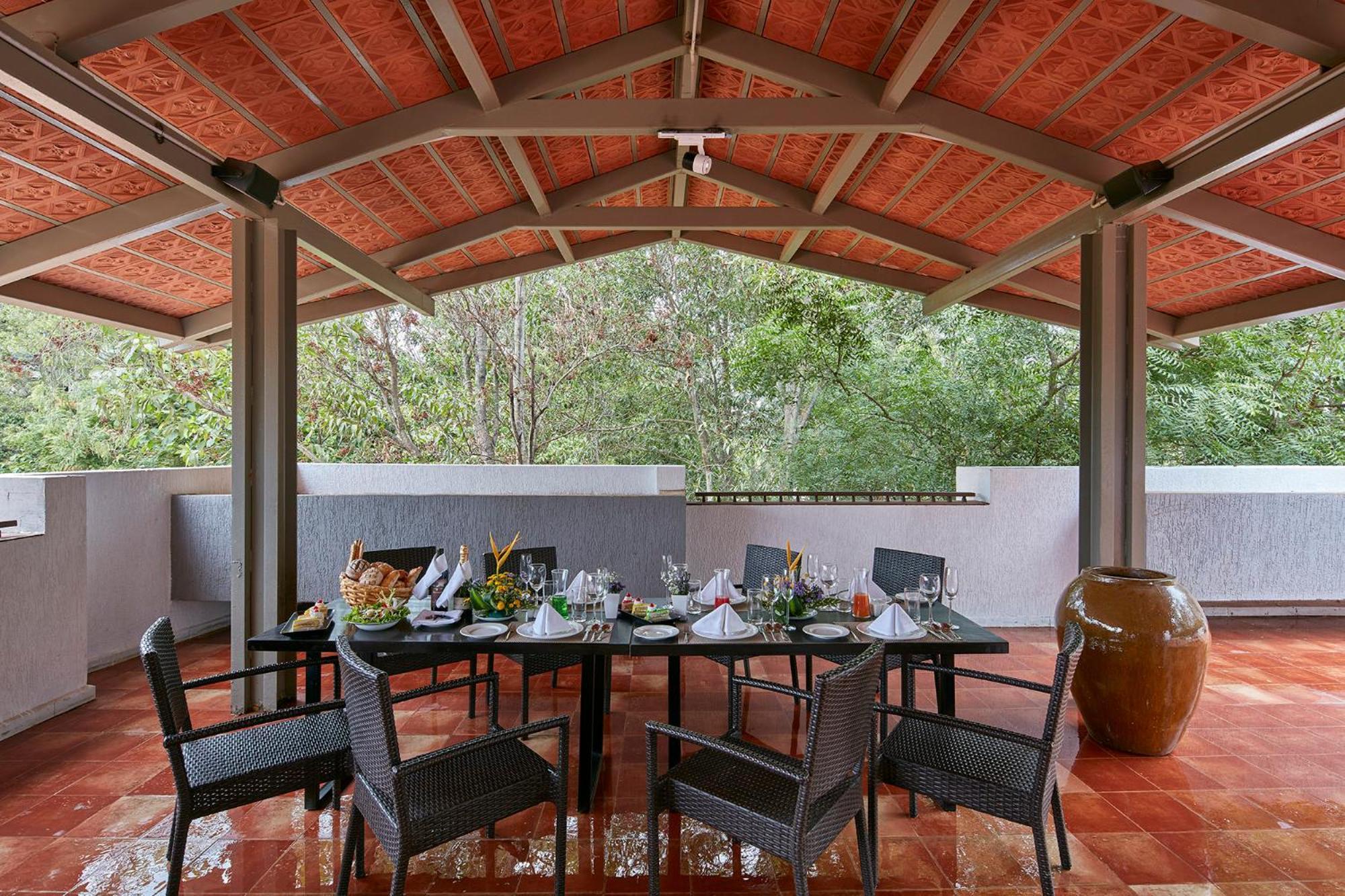 Signature Club Resort Devanahalli Extérieur photo