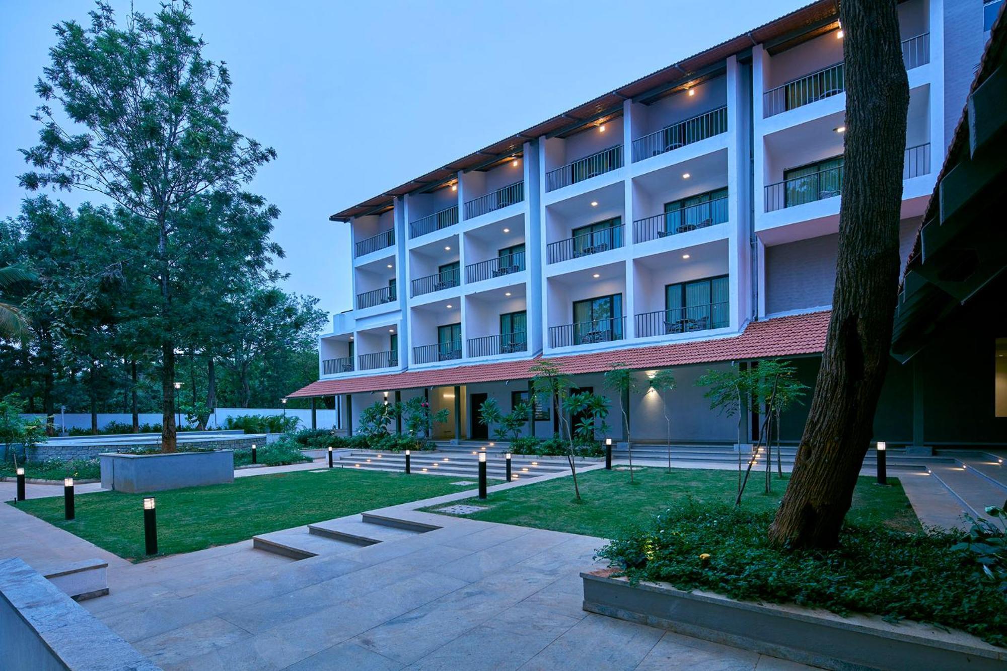 Signature Club Resort Devanahalli Extérieur photo
