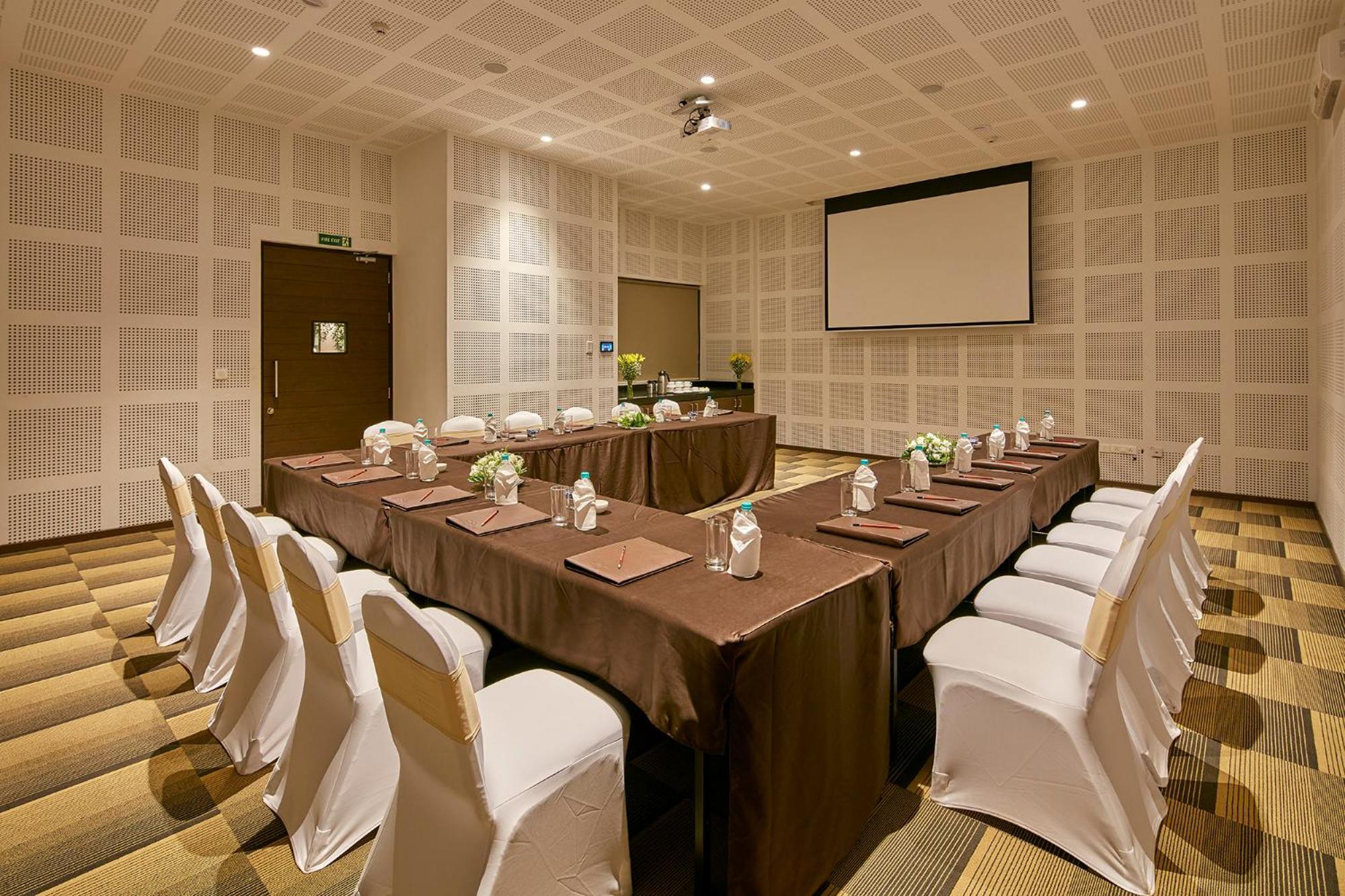 Signature Club Resort Devanahalli Extérieur photo