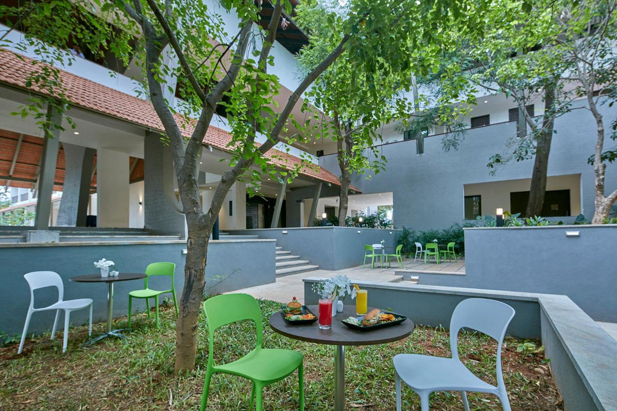 Signature Club Resort Devanahalli Extérieur photo